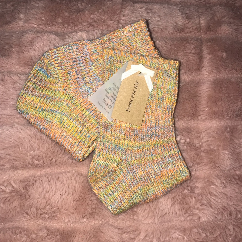 Francesca’s | Andrea Yellow Short Crew Socks